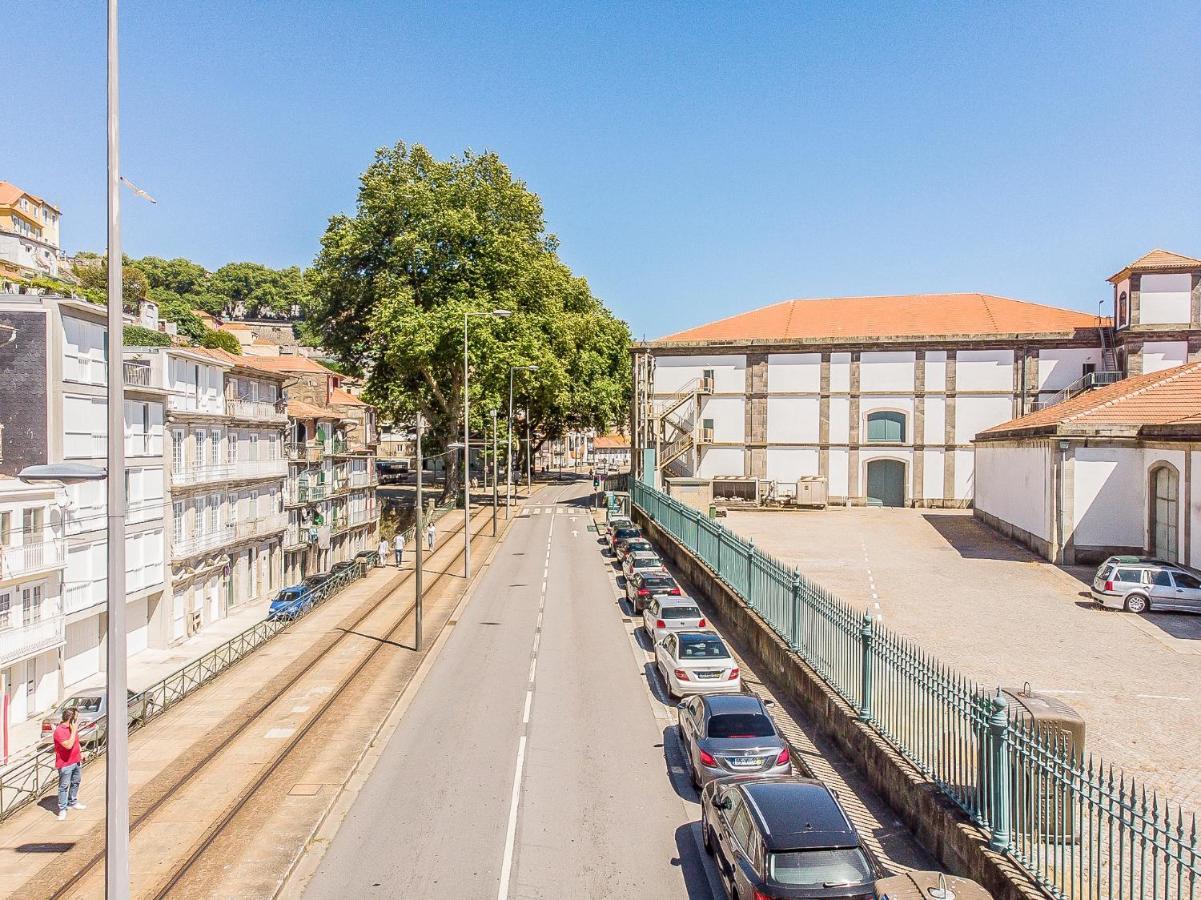 Oporto Street Miragaia - Riverside Suites Porto Exterior foto